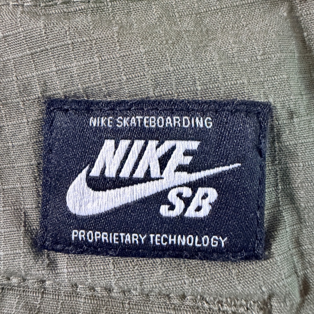 Nike SB Flex Cargo Pants Olive Green Ripstop Skateboarding AT3494-222 Mens 32 - Picture 14 of 16